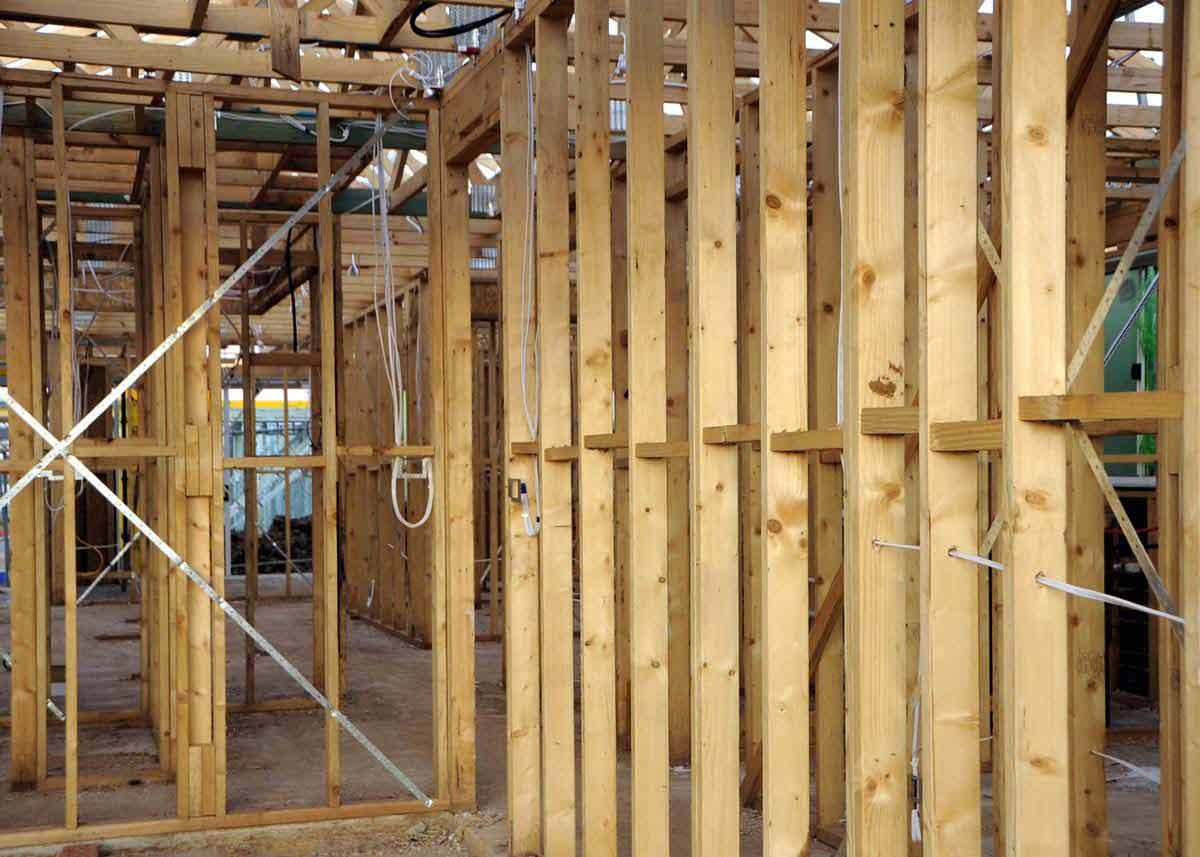 True Form Frames and Trusses - Roof Truss and Wall Framing